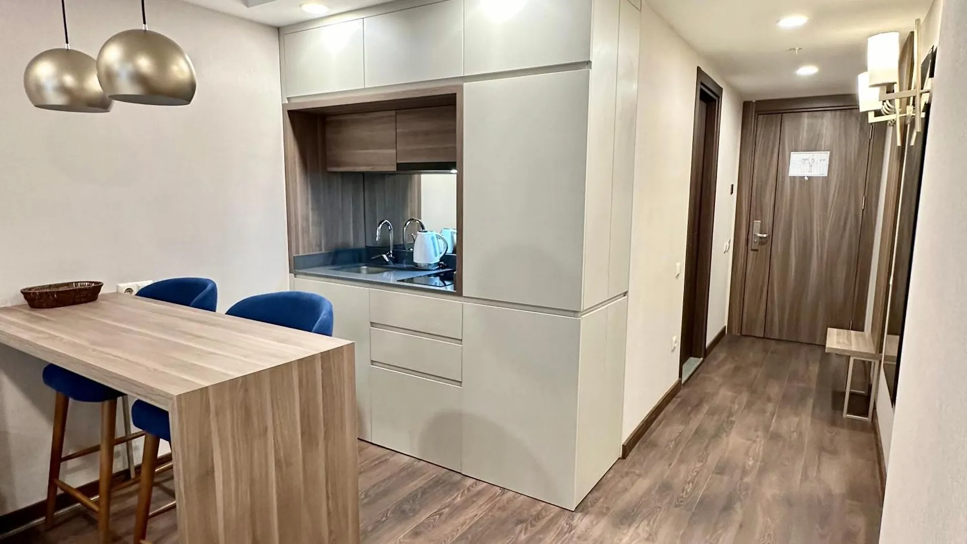 Business Class Studio With The Mountain View 115А Batumi Georgia